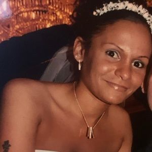 Meet your Posher, Hendi